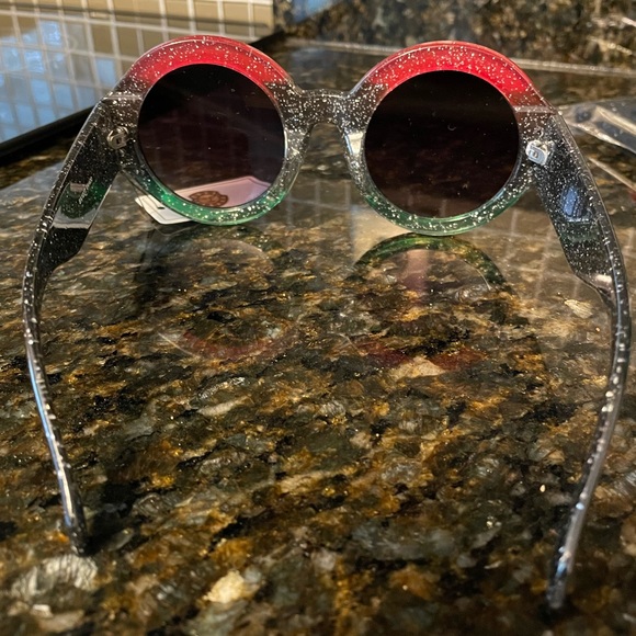 Fashion designer look shades - Picture 3 of 3